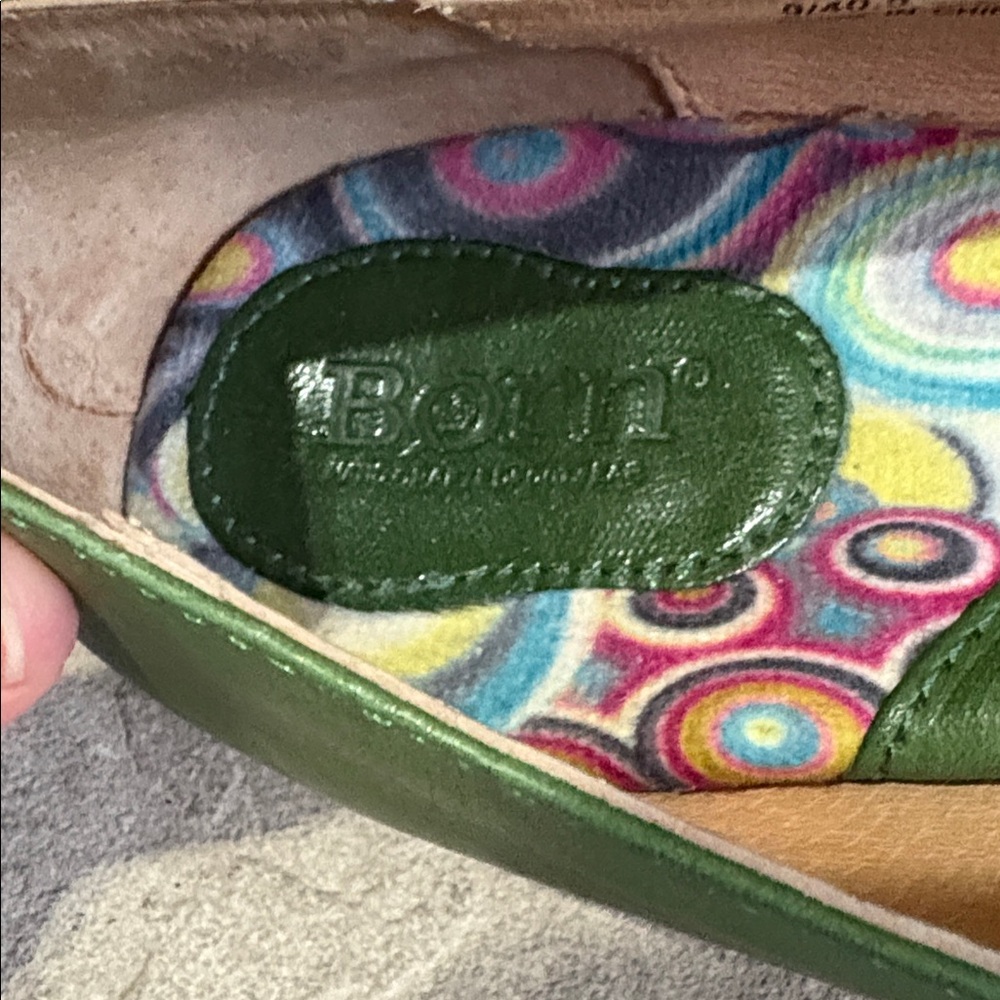 Born sz 9 green leather slip on loafers - Picture 9 of 11